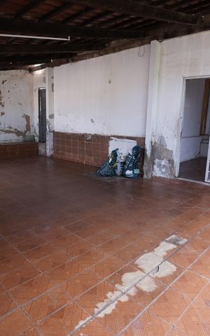 Casa para alugar com 210m², 3 quartos e 2 vagas