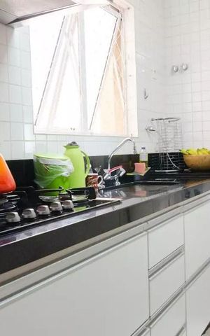 Apartamento à venda com 105m², 3 quartos e 2 vagas Apartamento à venda com 105m², 3 quartos e 2 vagasCozinha