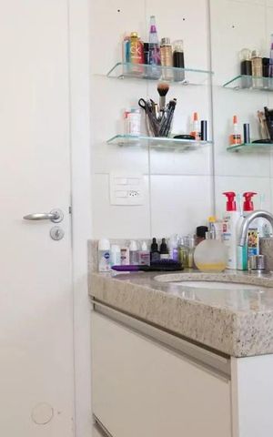 Apartamento à venda com 105m², 3 quartos e 2 vagas Apartamento à venda com 105m², 3 quartos e 2 vagasBanheiro
