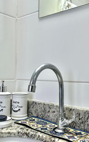 Apartamento para alugar com 24m², 1 quarto e sem vaga Apartamento para alugar com 24m², 1 quarto e sem vagaBanheiro da Suíte