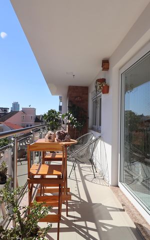 Apartamento à venda com 120m², 3 quartos e 1 vagaSacada