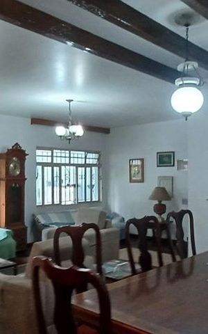 Casa à venda com 193m², 3 quartos e 2 vagasÁrea externa
