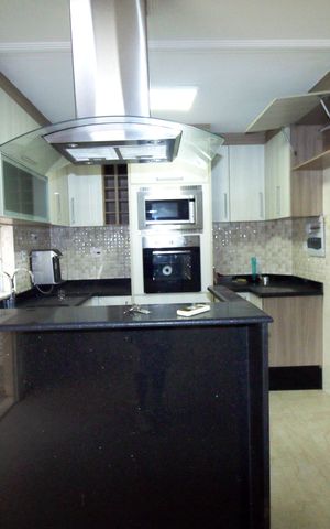 Casa à venda com 247m², 4 quartos e 5 vagasCozinha