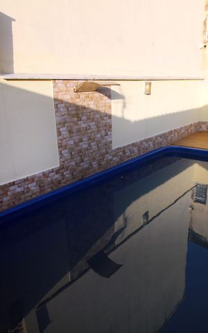 Casa à venda com 247m², 4 quartos e 5 vagasPiscina