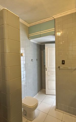 Apartamento à venda com 64m², 2 quartos e sem vagaBanheiro