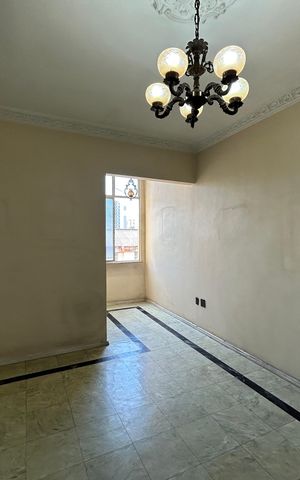 Apartamento à venda com 64m², 2 quartos e sem vagaSala