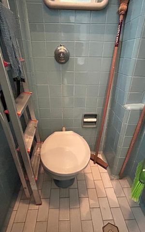 Apartamento à venda com 64m², 2 quartos e sem vagaBanheiro de serviço