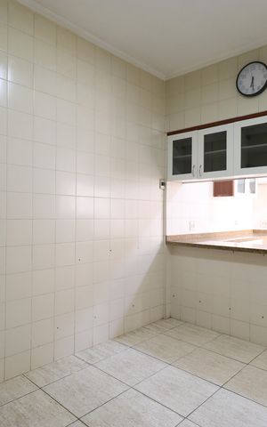 Casa à venda com 340m², 3 quartos e 4 vagasCozinha 