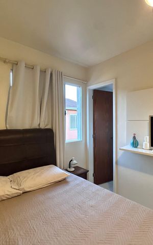 Casa de condomínio à venda com 118m², 3 quartos e 2 vagas Casa de condomínio à venda com 118m², 3 quartos e 2 vagasSuite