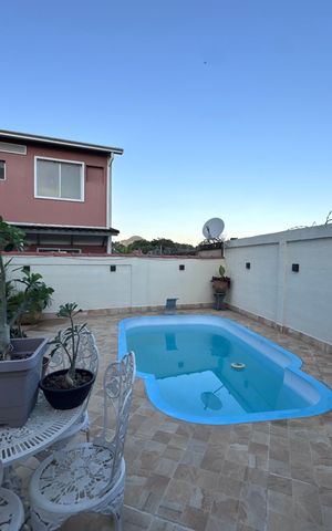 Casa de condomínio à venda com 118m², 3 quartos e 2 vagas Casa de condomínio à venda com 118m², 3 quartos e 2 vagasÁrea externa