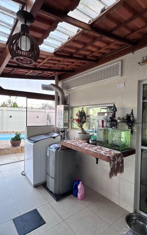 Casa de condomínio à venda com 118m², 3 quartos e 2 vagas Casa de condomínio à venda com 118m², 3 quartos e 2 vagasÁrea de Serviço