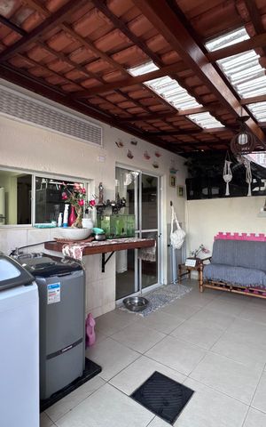 Casa de condomínio à venda com 118m², 3 quartos e 2 vagas Casa de condomínio à venda com 118m², 3 quartos e 2 vagasÁrea de Serviço