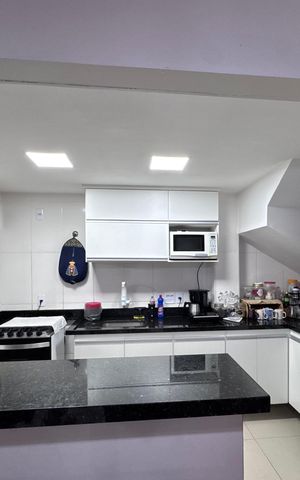Casa de condomínio à venda com 118m², 3 quartos e 2 vagas Casa de condomínio à venda com 118m², 3 quartos e 2 vagasCozinha