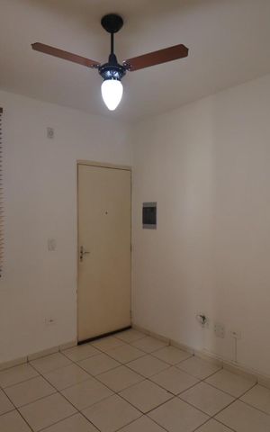 Apartamento para alugar com 45m², 2 quartos e 1 vaga Apartamento para alugar com 45m², 2 quartos e 1 vagaSala