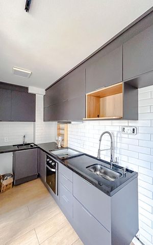 Apartamento à venda com 35m², 2 quartos e sem vagaCozinha e Área de Serviço