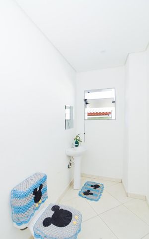 Casa para alugar com 357m², 3 quartos e 2 vagasBanheiro Social