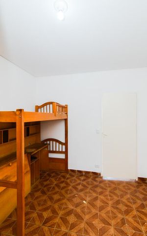 Casa à venda com 250m², 3 quartos e 6 vagasQuarto 2