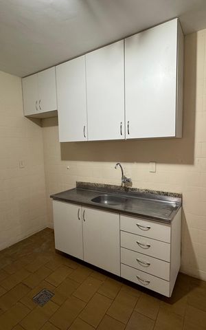 Apartamento para alugar com 210m², 4 quartos e 2 vagas