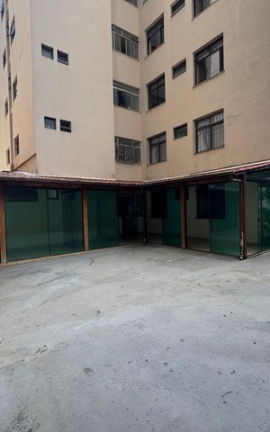 Apartamento para alugar com 210m², 4 quartos e 2 vagas