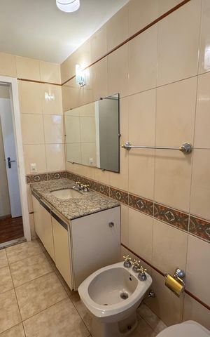 Apartamento para alugar com 210m², 4 quartos e 2 vagas