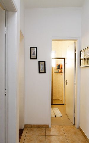 Apartamento à venda com 74m², 3 quartos e 1 vaga Apartamento à venda com 74m², 3 quartos e 1 vagaCorredor