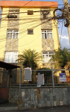 Apartamento à venda com 74m², 3 quartos e 1 vaga Apartamento à venda com 74m², 3 quartos e 1 vagaFachada