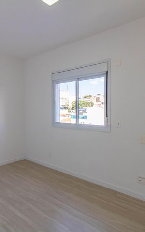 Apartamento à venda com 93m², 3 quartos e 2 vagas Apartamento à venda com 93m², 3 quartos e 2 vagasSuíte