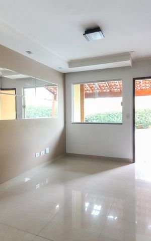Casa à venda com 67m², 2 quartos e 1 vaga Casa à venda com 67m², 2 quartos e 1 vagaSala