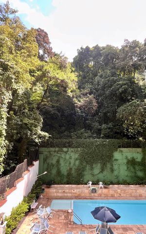 Apartamento à venda com 144m², 3 quartos e 1 vaga Apartamento à venda com 144m², 3 quartos e 1 vagaSala