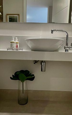 Apartamento à venda com 144m², 3 quartos e 1 vaga Apartamento à venda com 144m², 3 quartos e 1 vagaLavabo