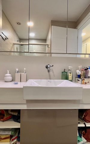 Apartamento à venda com 144m², 3 quartos e 1 vaga Apartamento à venda com 144m², 3 quartos e 1 vagaSuite