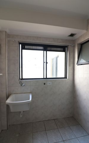 Apartamento à venda com 90m², 3 quartos e 1 vagaÁrea de Serviço