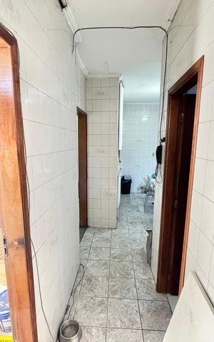 Casa à venda com 350m², 3 quartos e 2 vagas Casa à venda com 350m², 3 quartos e 2 vagasCorredor