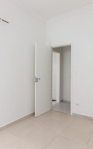 Casa à venda com 210m², 4 quartos e 2 vagasSuíte 2