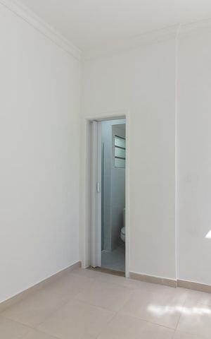 Casa à venda com 210m², 4 quartos e 2 vagasSuíte 2