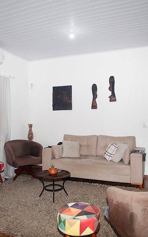 Casa à venda com 98m², 2 quartos e sem vagaSala