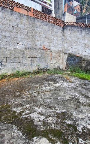Casa à venda com 90m², 3 quartos e 1 vaga Casa à venda com 90m², 3 quartos e 1 vagaQuintal