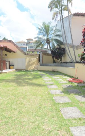 Apartamento à venda com 300m², 4 quartos e 2 vagasÁrea comum - Churrasqueira