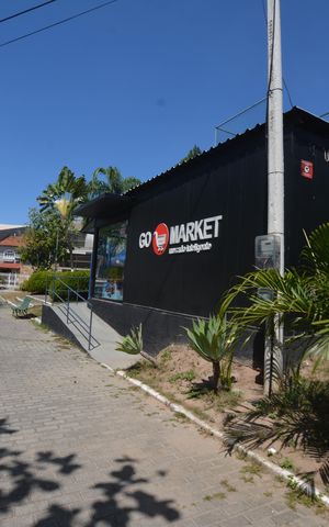 Apartamento à venda com 300m², 4 quartos e 2 vagasÁrea comum Mercado