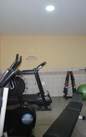 Apartamento à venda com 300m², 4 quartos e 2 vagasÁrea comum - Academia
