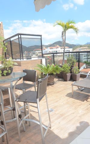 Apartamento à venda com 300m², 4 quartos e 2 vagasPiscina