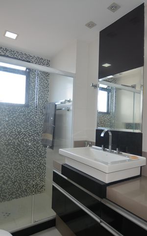Apartamento à venda com 300m², 4 quartos e 2 vagasBanheiro social