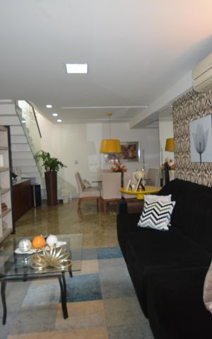 Apartamento à venda com 300m², 4 quartos e 2 vagasSala