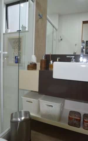 Apartamento à venda com 300m², 4 quartos e 2 vagasBanheiro da Suíte 