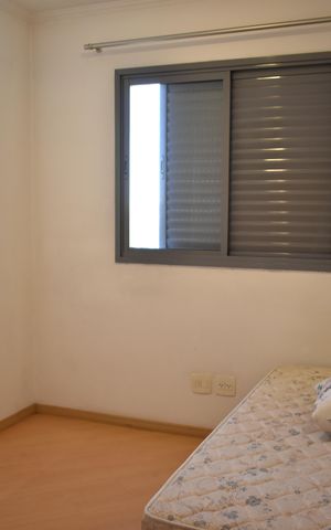 Apartamento à venda com 107m², 3 quartos e 2 vagasQuarto 2
