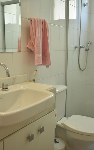Apartamento à venda com 107m², 3 quartos e 2 vagasBanheiro da Suíte