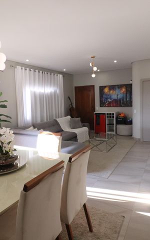 Apartamento à venda com 126m², 4 quartos e 2 vagasSala