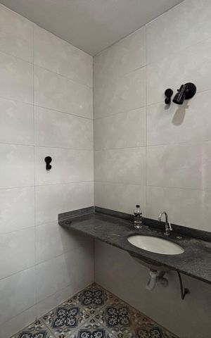 Apartamento à venda com 90m², 3 quartos e 1 vaga Apartamento à venda com 90m², 3 quartos e 1 vagaBanheiro social