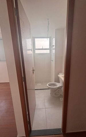 Apartamento à venda com 47m², 2 quartos e 1 vaga Apartamento à venda com 47m², 2 quartos e 1 vagaBanheiro