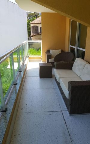 Apartamento à venda com 84m², 2 quartos e 1 vaga Apartamento à venda com 84m², 2 quartos e 1 vagaVaranda